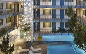 The Beverly Laurel Hotel At West Hollywood